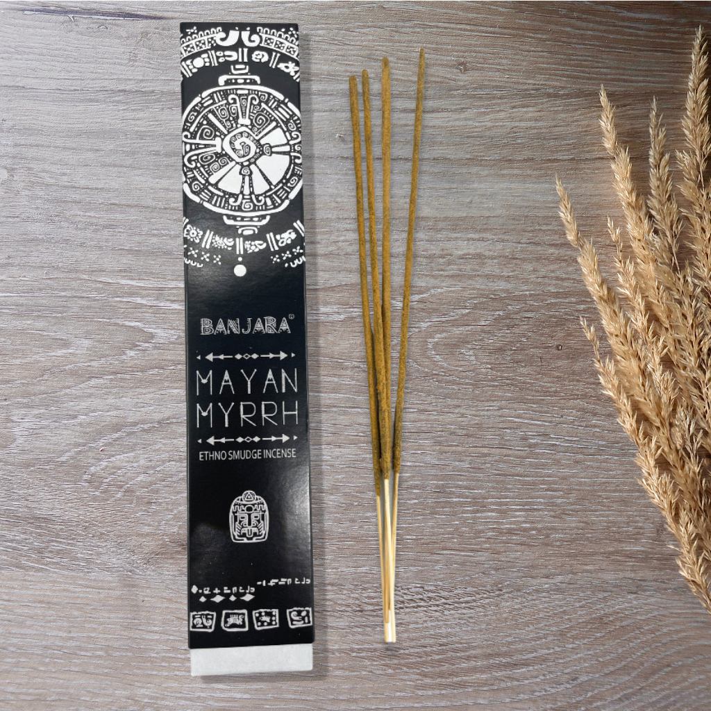 Boîte d’encens Mirra Maya Banjara en format vertical.